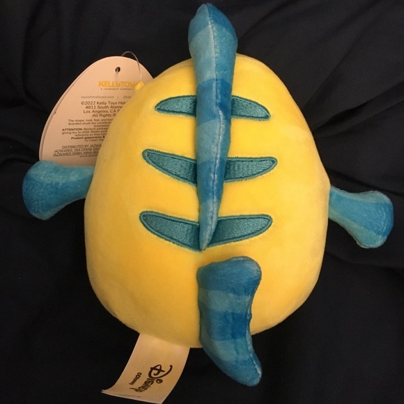 NWT Squishmallows Flounder 8" - Picture 2 of 2